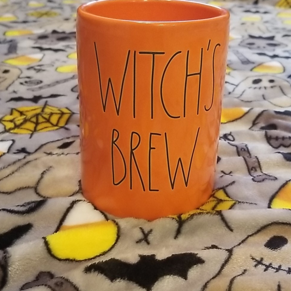Rae Dunn Halloween Witch's Brew Candle HTF NEW - Picture 2 of 6